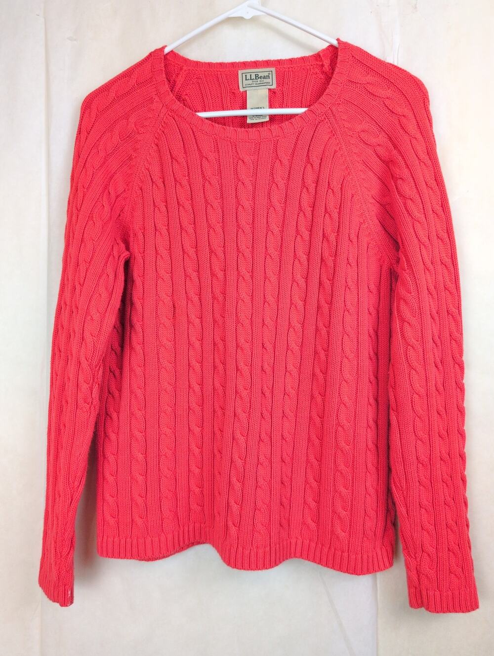 Vintage L.L. Bean coral pink cable knit sweater Size Med Preppy Fisherman Cabin